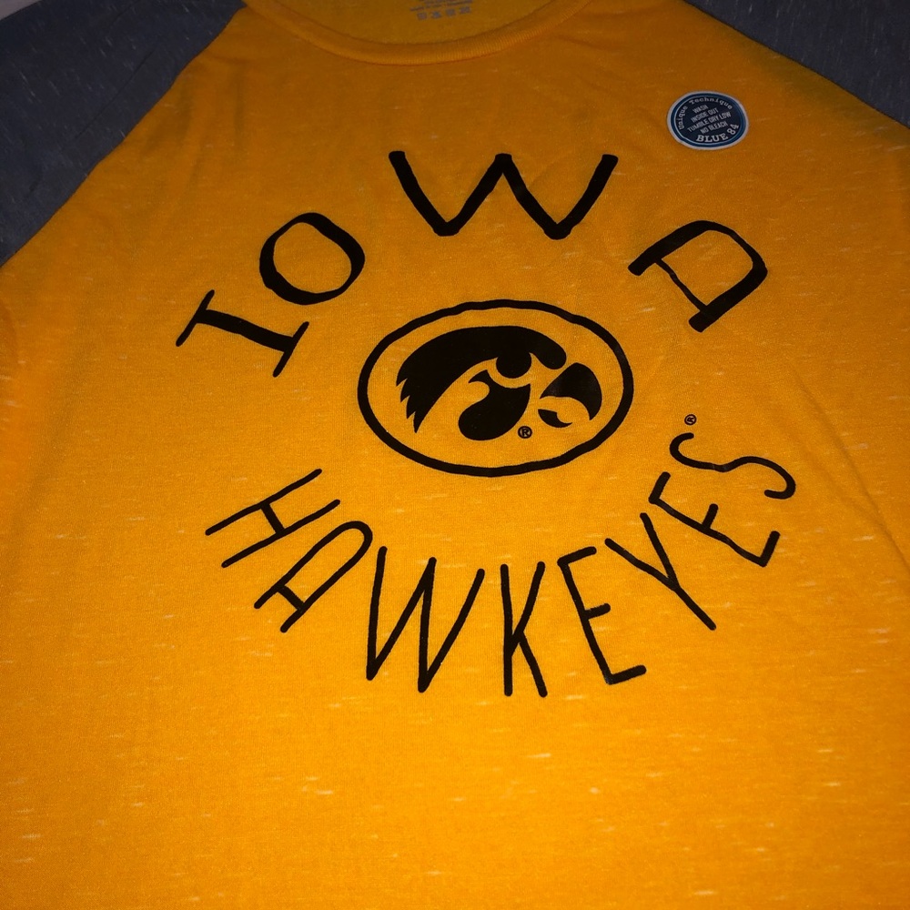 Iowa Hawkeyes shirt